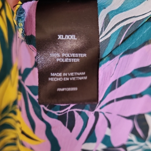 Women’s Tropical Leaf Swim Cover-Up - Picture 4 of 5